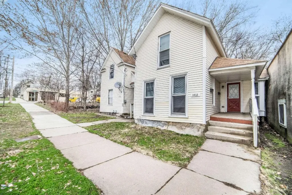 1402 North Avenue NE Grand Rapids City MI 49505