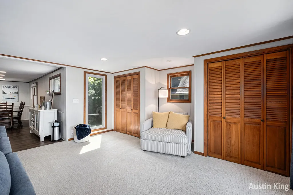 7027 Goldenrod Avenue NE Cannon Township MI 49341