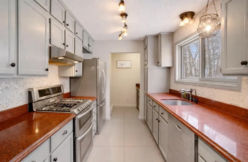 903 Cram Lane Albion City MI 49224