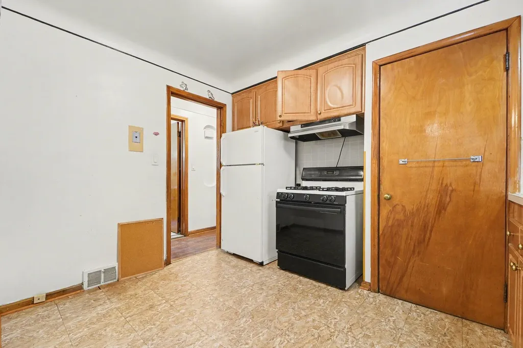 10827 Bonita Street Detroit City MI 48224