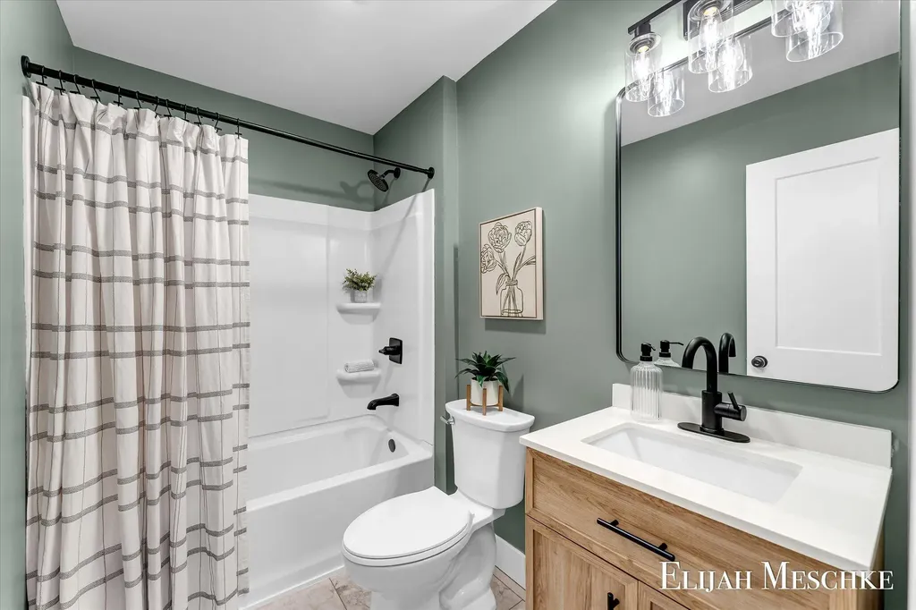 10463 Poplar Drive NE Oakfield Township MI 49341