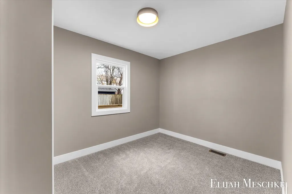 10463 Poplar Drive NE Oakfield Township MI 49341