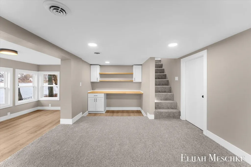 10463 Poplar Drive NE Oakfield Township MI 49341