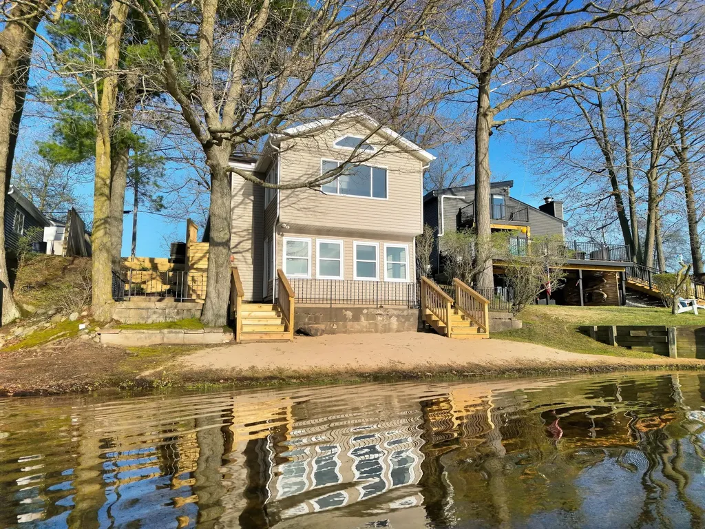 10463 Poplar Drive NE Oakfield Township MI 49341