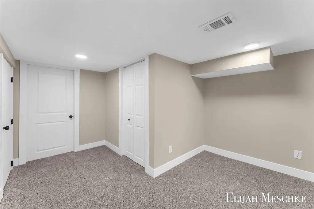 10463 Poplar Drive NE Oakfield Township MI 49341