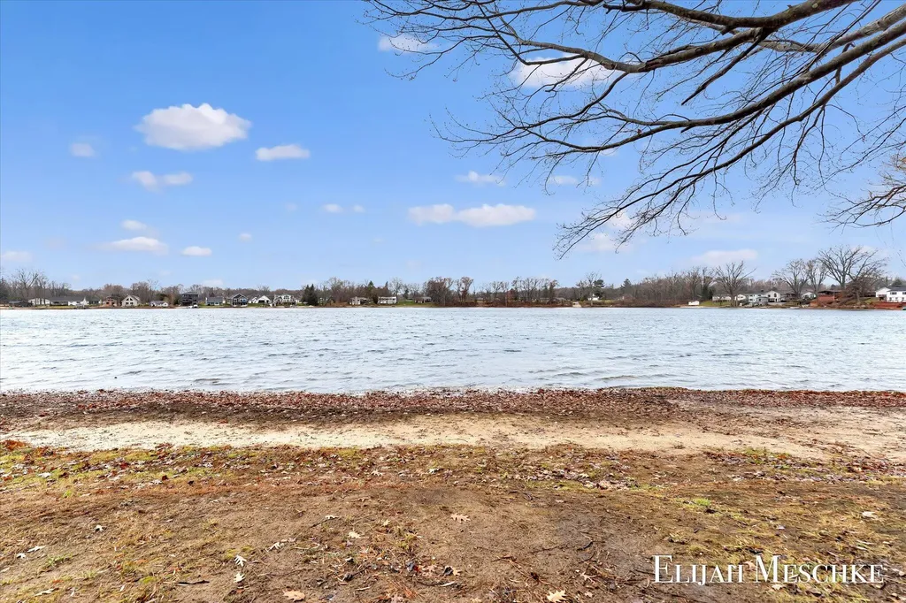 10463 Poplar Drive NE Oakfield Township MI 49341