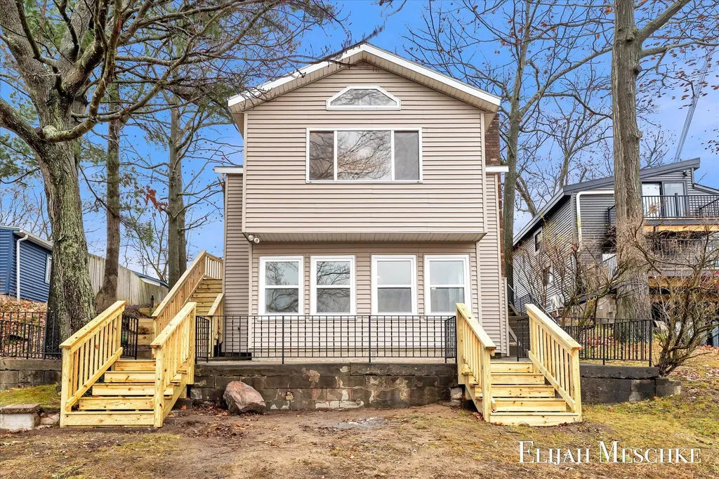 10463 Poplar Drive NE Oakfield Township MI 49341