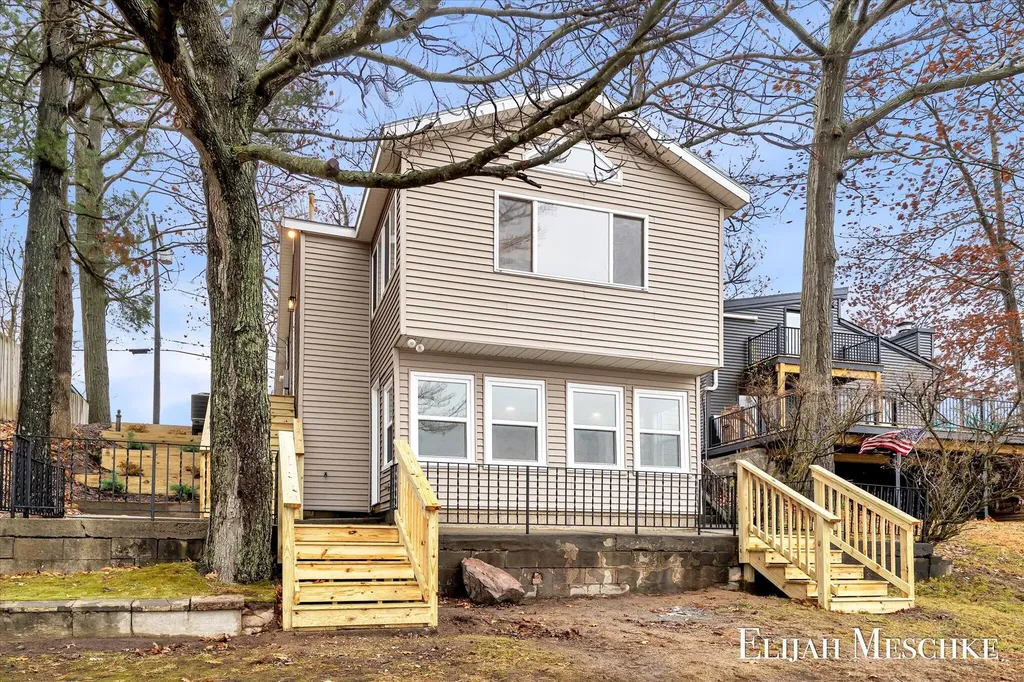 10463 Poplar Drive NE Oakfield Township MI 49341