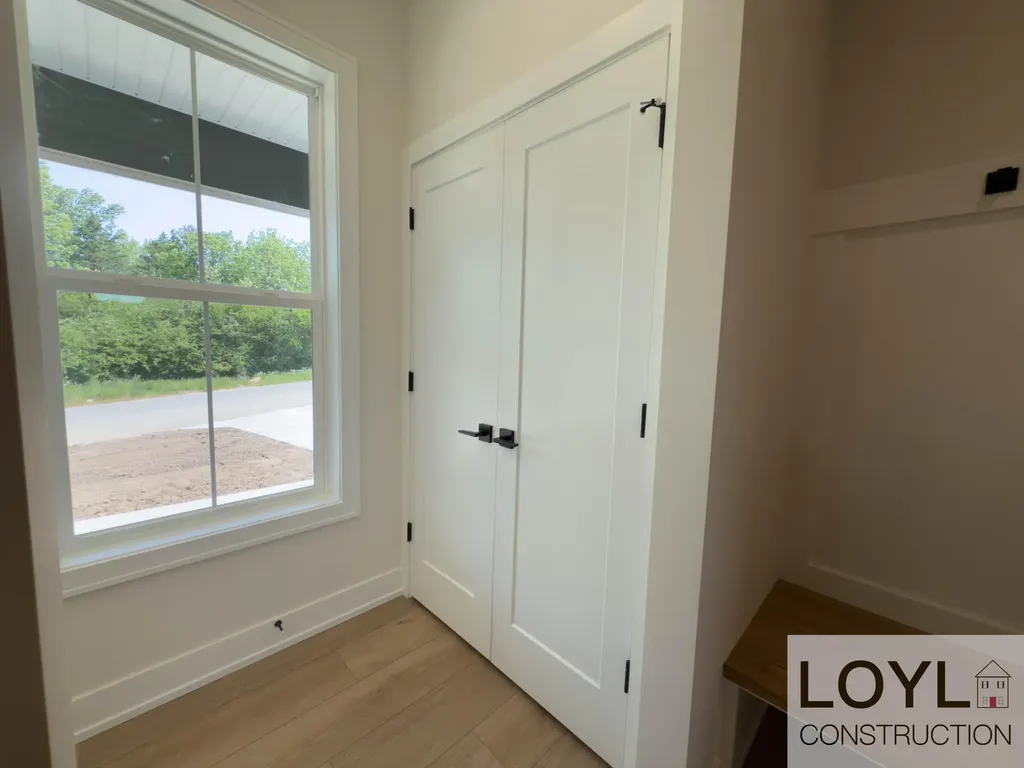 V/l Monroe Street Manistee City MI 49660