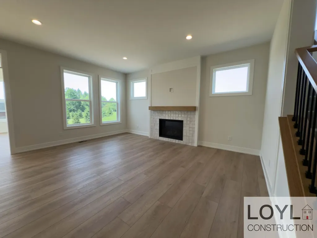V/l Monroe Street Manistee City MI 49660