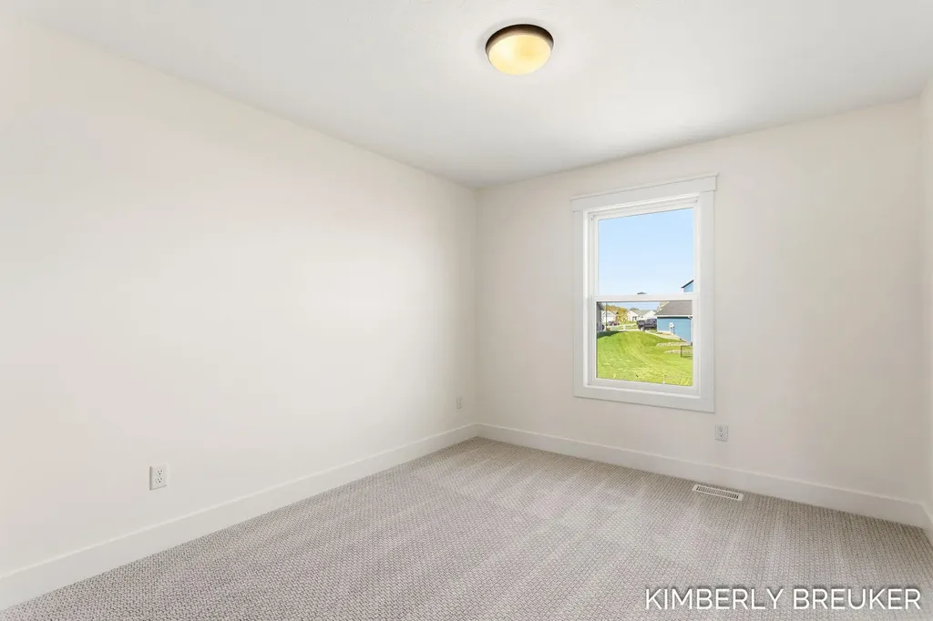 11767 Everett Avenue Allendale Charter Township MI 49401