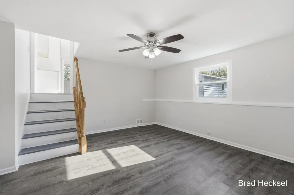 1742 Woodlawn Avenue SE Grand Rapids City MI 49506