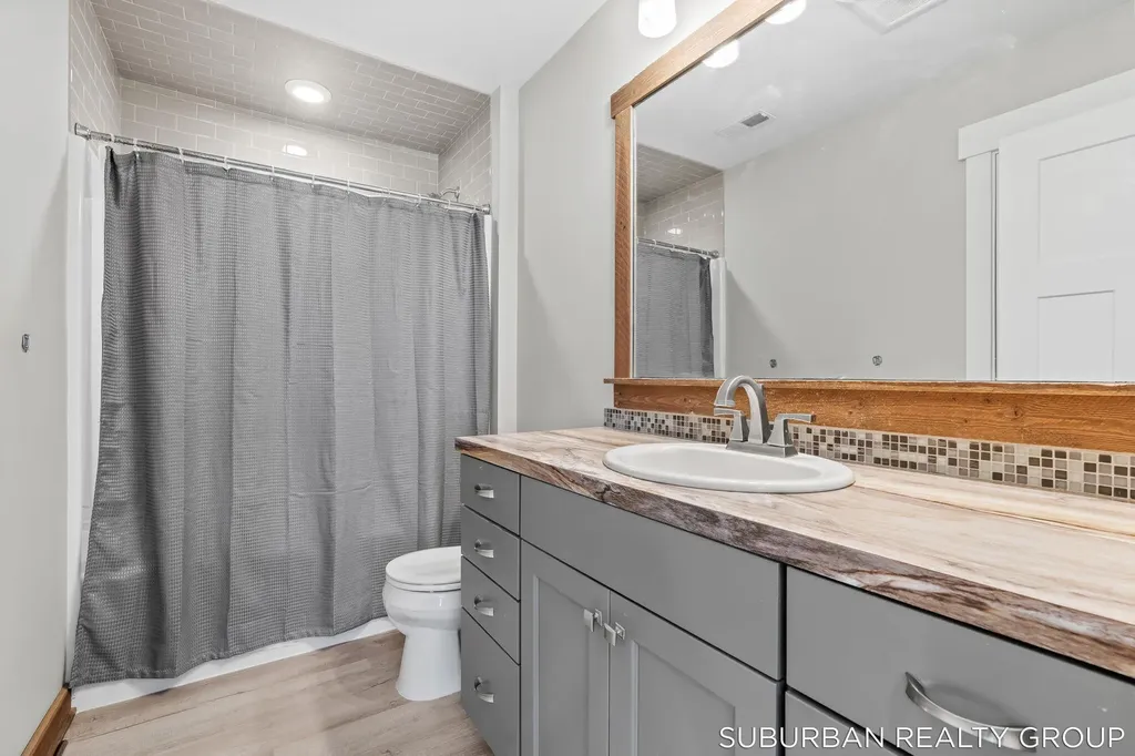 4864 Hide Away Lane Blendon Township MI 49426