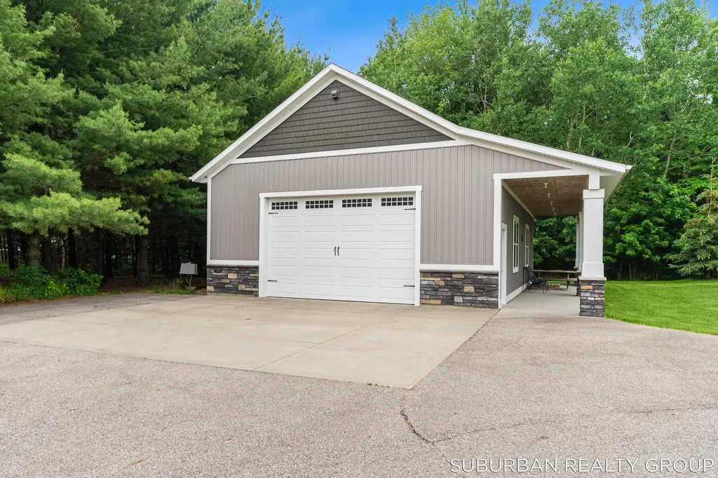 4864 Hide Away Lane Blendon Township MI 49426