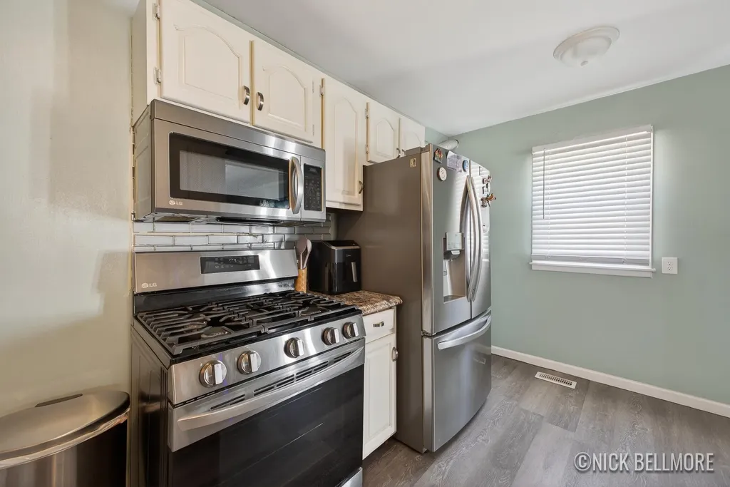 1049 Buckingham Street SW Wyoming City MI 49509