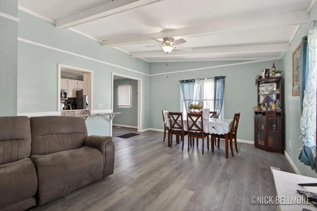 1049 Buckingham Street SW Wyoming City MI 49509