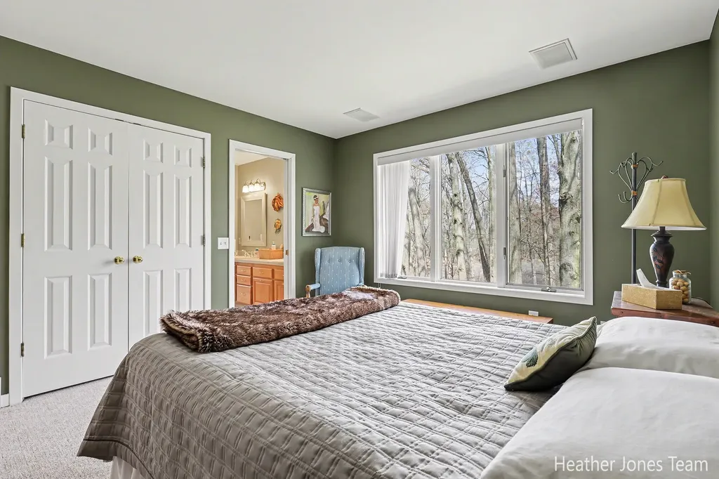 10288 Hathaway Drive Eureka Township MI 48838