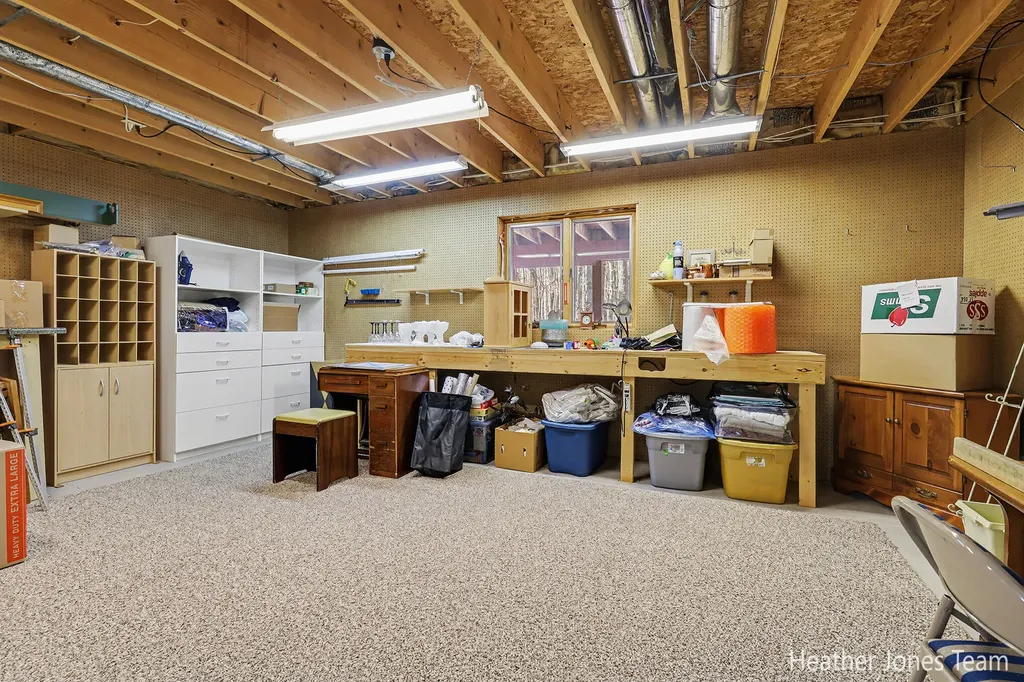 10288 Hathaway Drive Eureka Township MI 48838