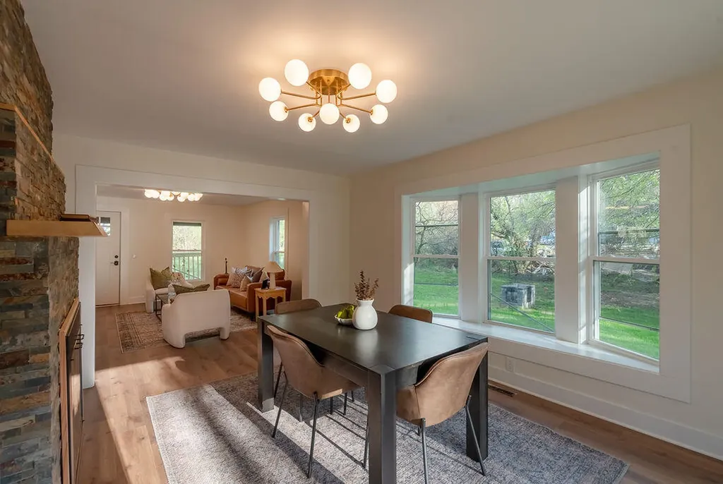 3527 Carlton Avenue NE Grand Rapids Charter Township MI 49525