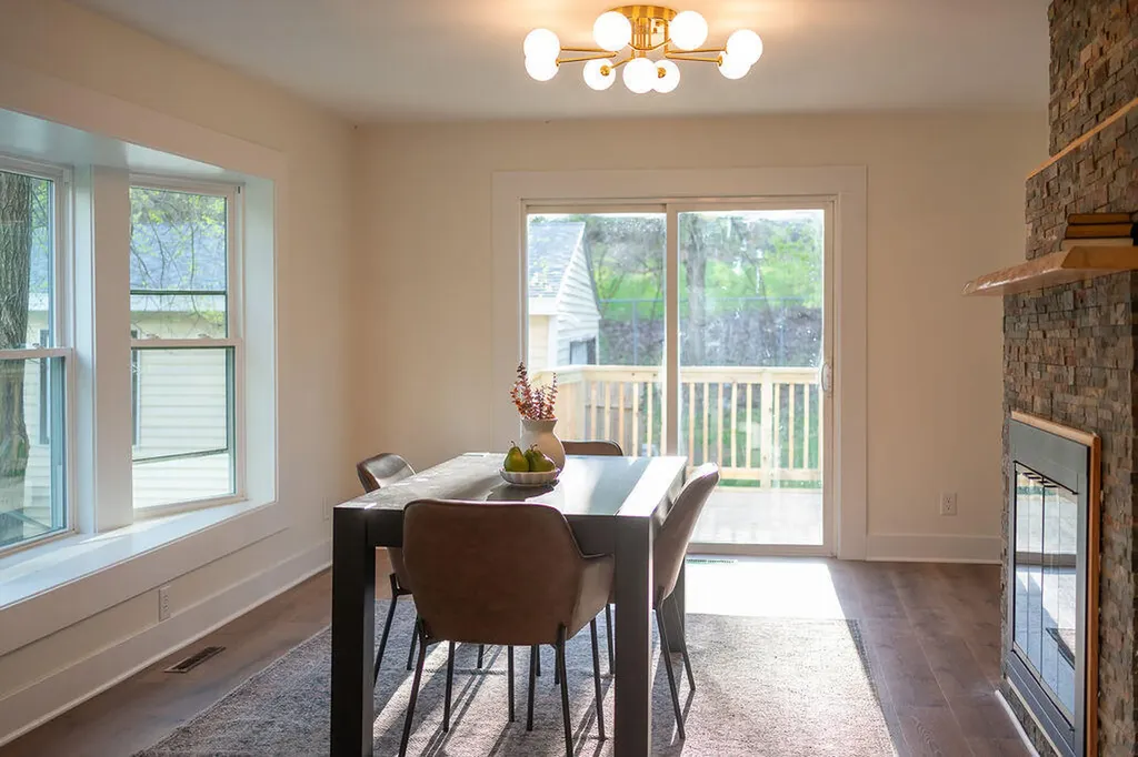 3527 Carlton Avenue NE Grand Rapids Charter Township MI 49525