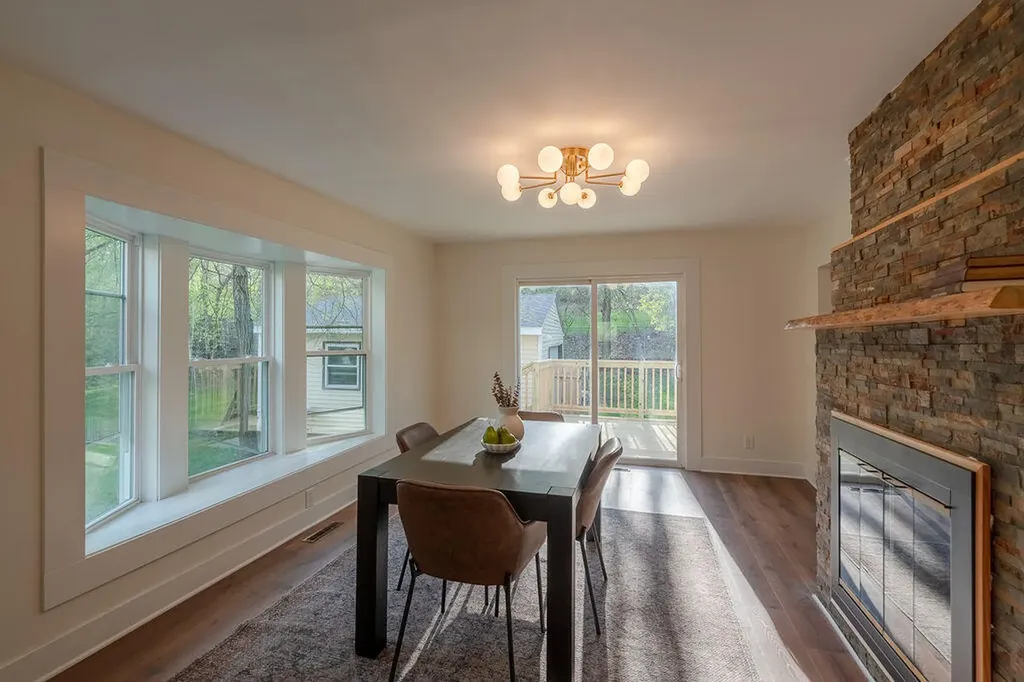 3527 Carlton Avenue NE Grand Rapids Charter Township MI 49525