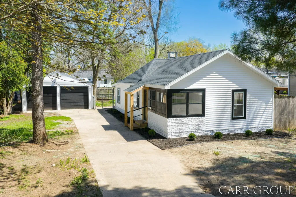 3230 Highgate Avenue SW Wyoming City MI 49509