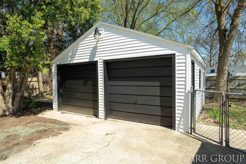3230 Highgate Avenue SW Wyoming City MI 49509