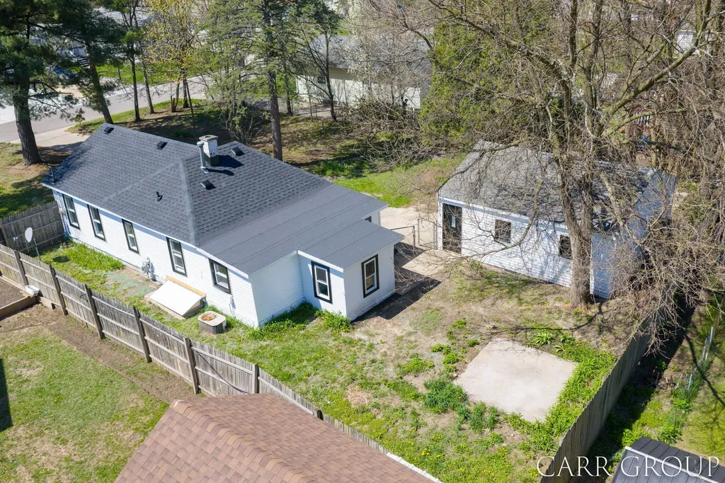 3230 Highgate Avenue SW Wyoming City MI 49509