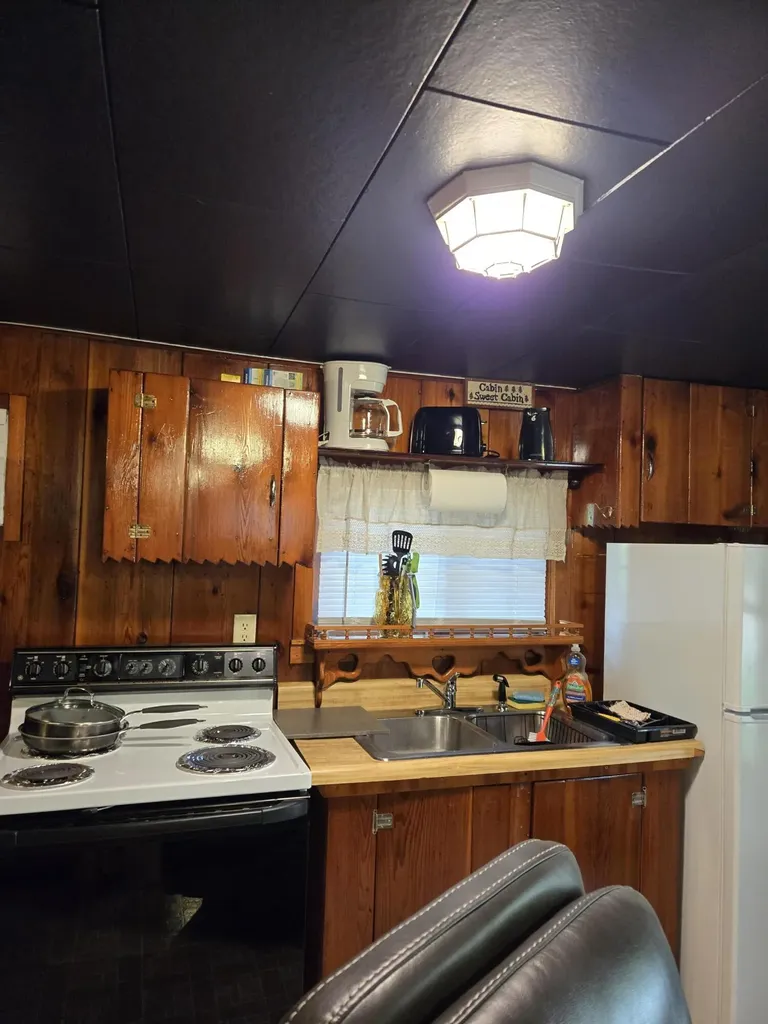 2960 Arbutus Hill Road Unknown City MI 49696