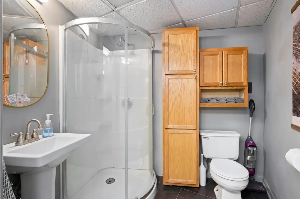 20 & 22 Crescent Street NE Grand Rapids City MI 49501