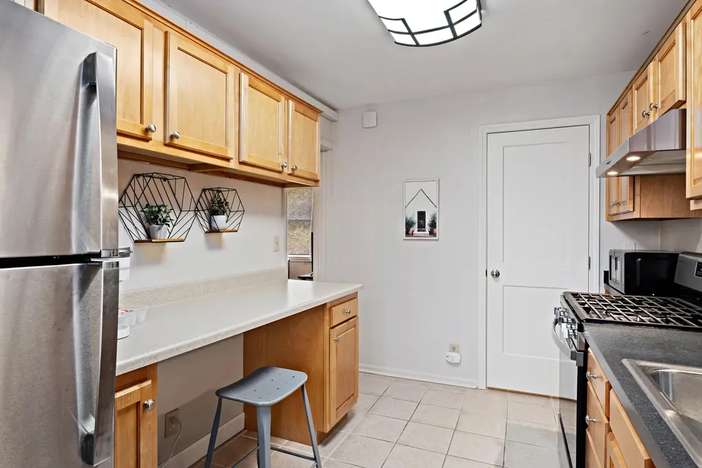 20 & 22 Crescent Street NE Grand Rapids City MI 49501