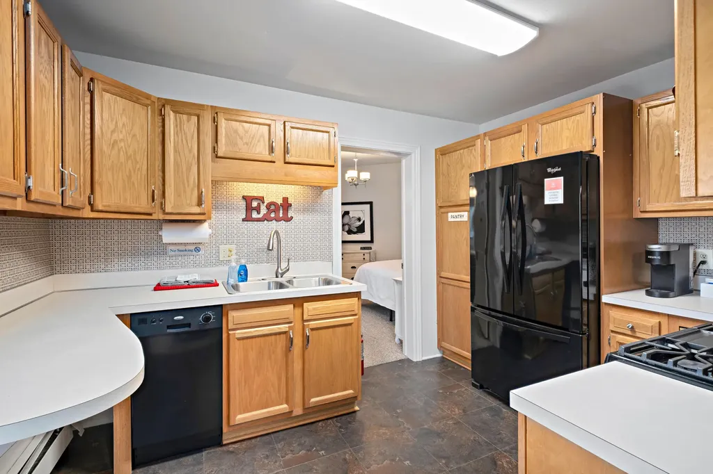 20 & 22 Crescent Street NE Grand Rapids City MI 49501