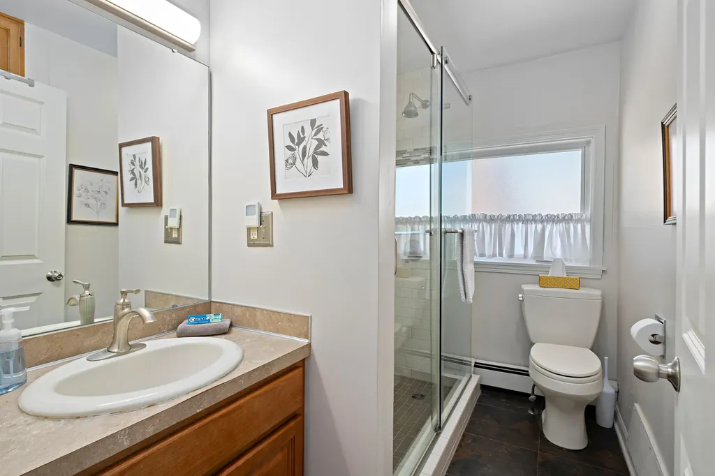 20 & 22 Crescent Street NE Grand Rapids City MI 49501