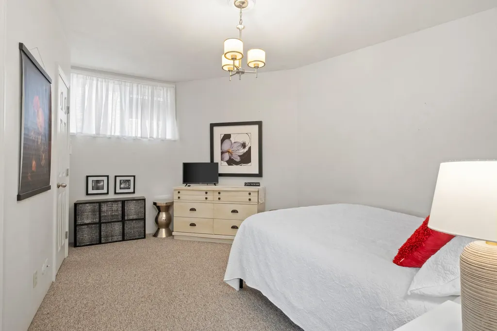 20 & 22 Crescent Street NE Grand Rapids City MI 49501
