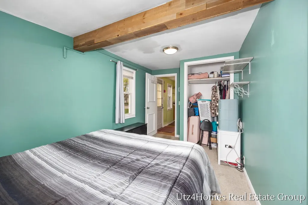 1136 Wilson Court Norton Shores City MI 49441