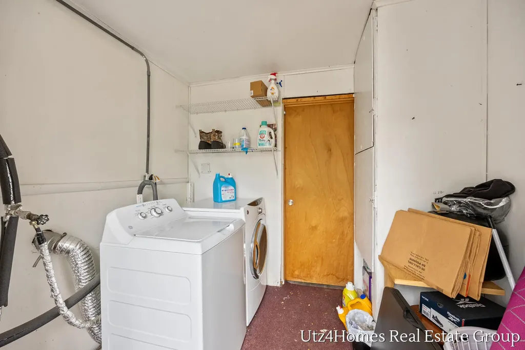 1136 Wilson Court Norton Shores City MI 49441