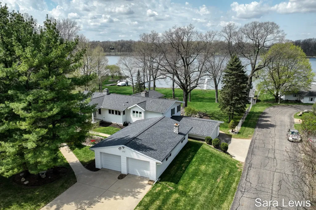 15710 Rich Lane Prairieville Township MI 49060