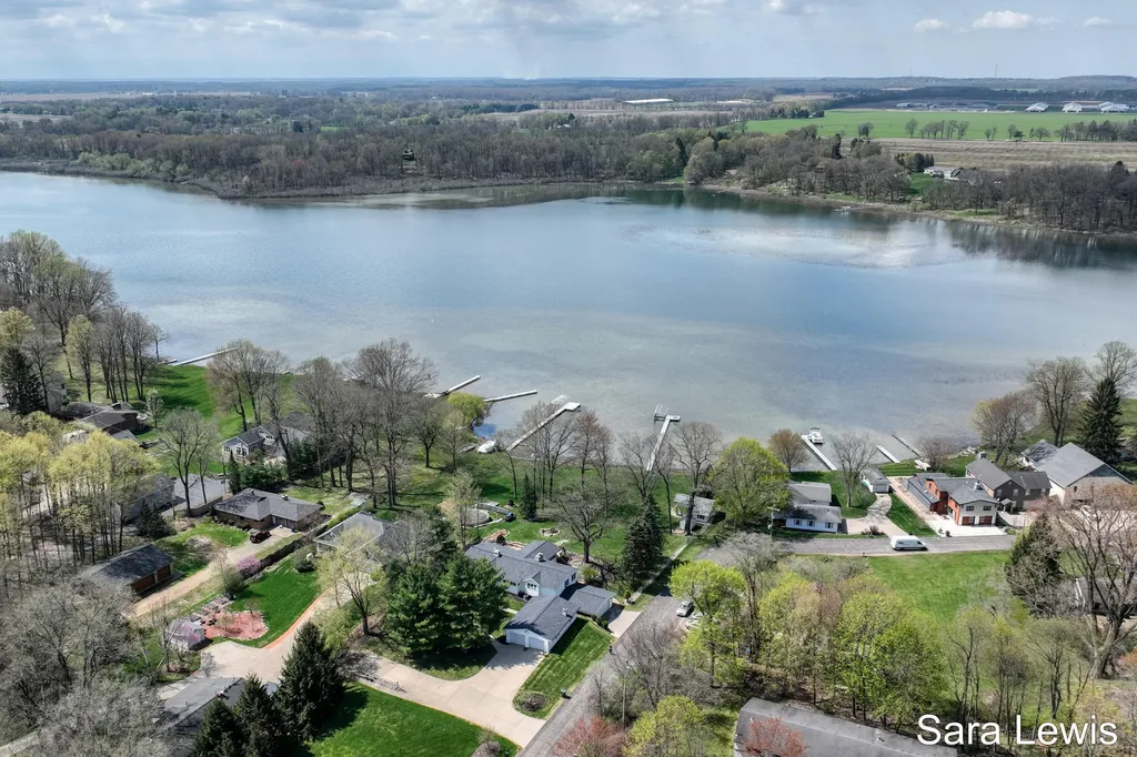 15710 Rich Lane Prairieville Township MI 49060