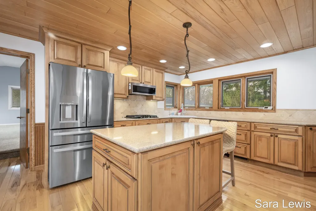 15710 Rich Lane Prairieville Township MI 49060