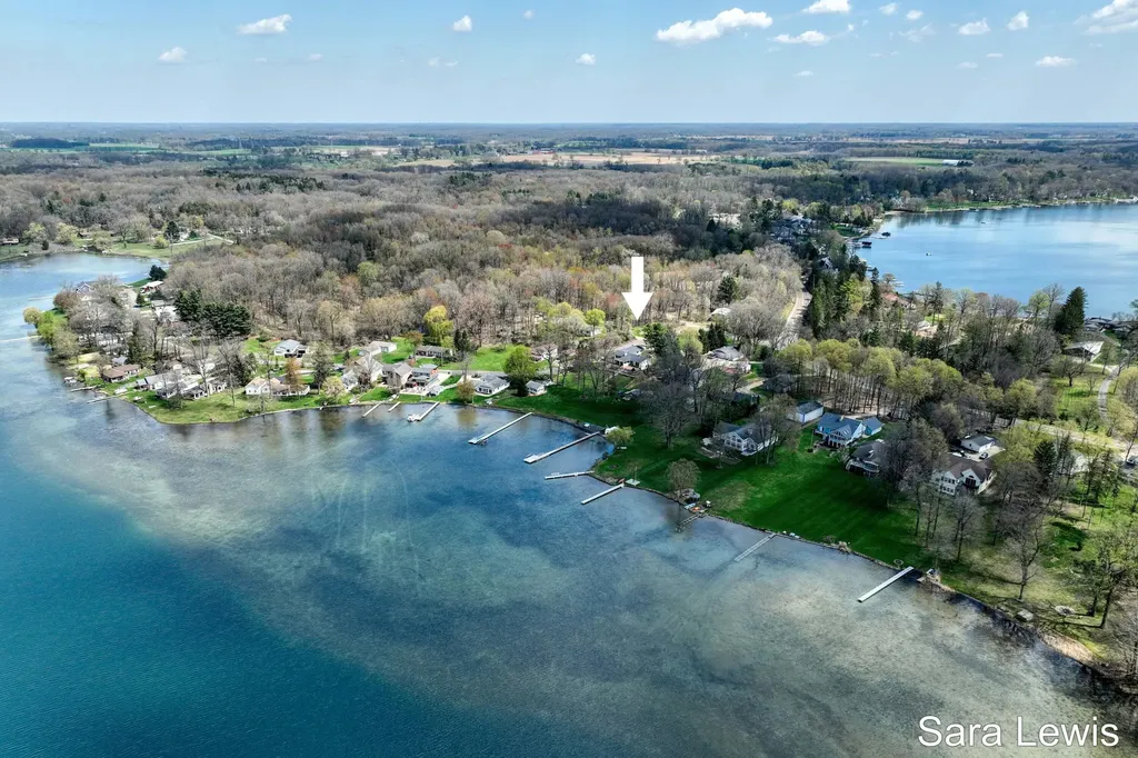 15710 Rich Lane Prairieville Township MI 49060