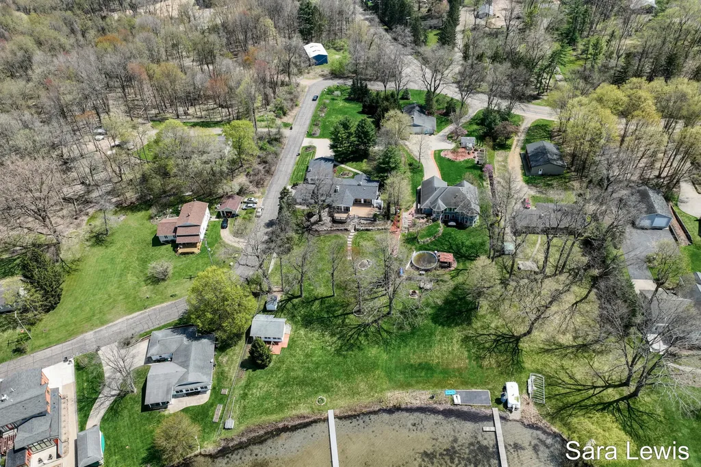 15710 Rich Lane Prairieville Township MI 49060