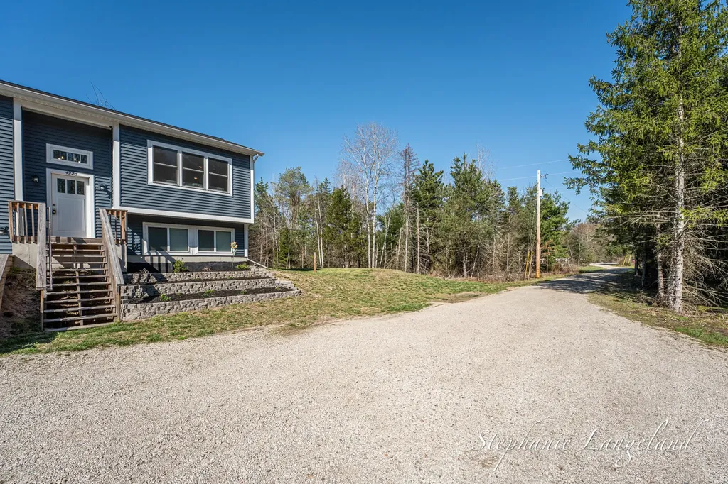 4925 S Brooks Road Fruitport Charter Township MI 49415