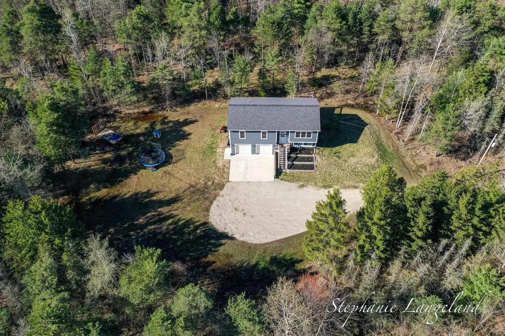 4925 S Brooks Road Fruitport Charter Township MI 49415