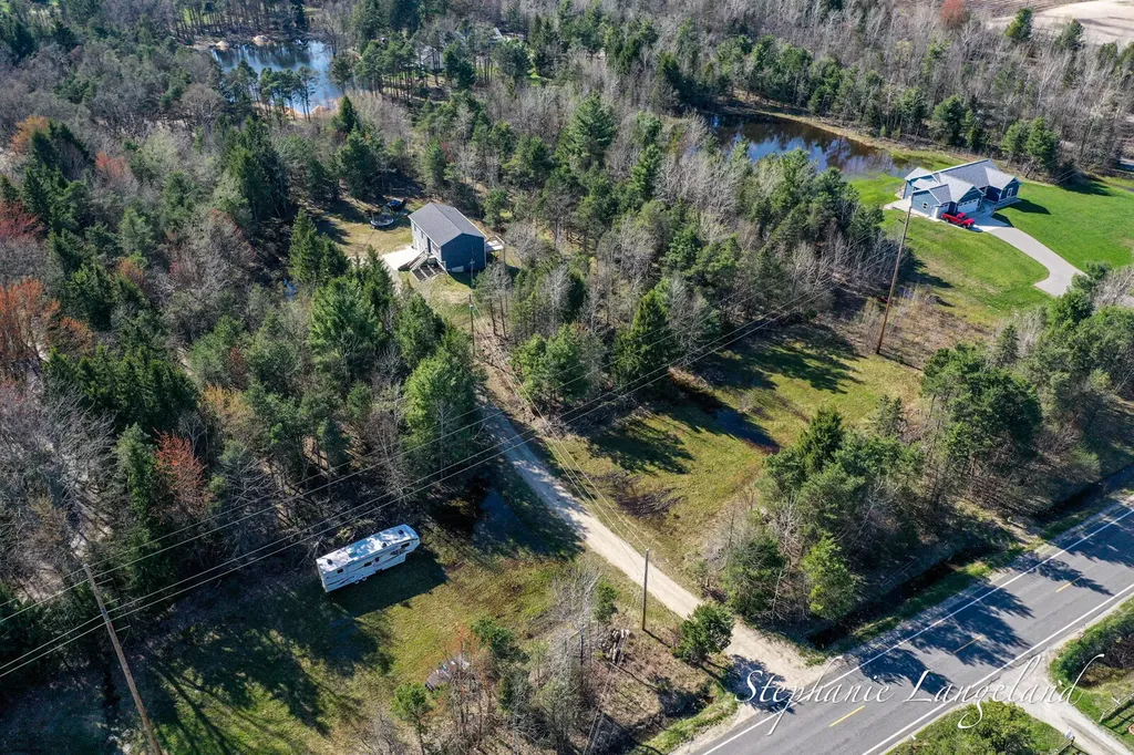 4925 S Brooks Road Fruitport Charter Township MI 49415