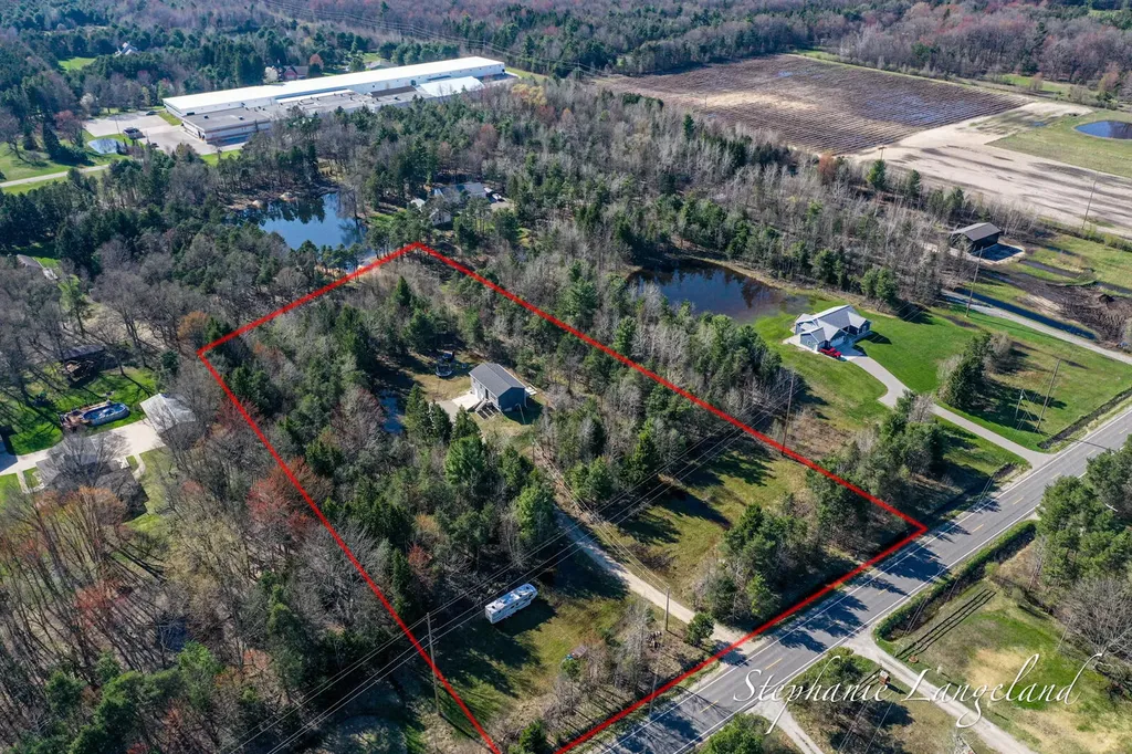4925 S Brooks Road Fruitport Charter Township MI 49415