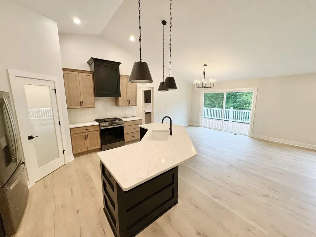 5888 Valley Point Drive SE Caledonia Township MI 49316