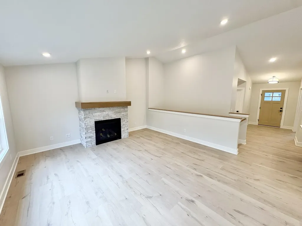 5888 Valley Point Drive SE Caledonia Township MI 49316