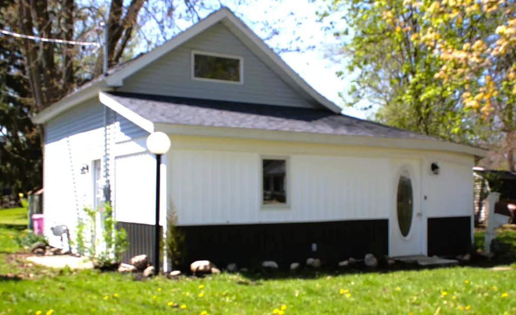 810 1st Street Lake Odessa Village MI 48849