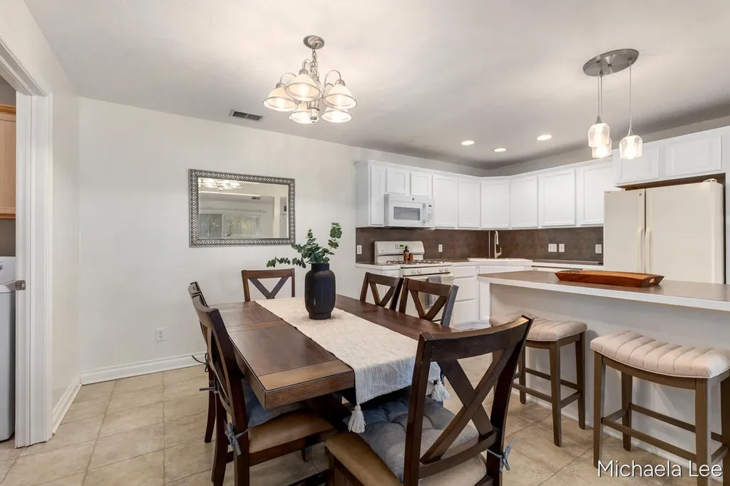 12265 S Crystal Waters Drive Holland Charter Township MI 49424