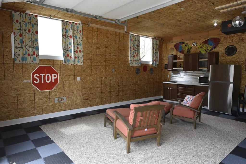 2690 Ovid Street Crystal Township MI 48818
